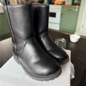 Kids/Toddler Girl Black Faux Leather Boots Size 8